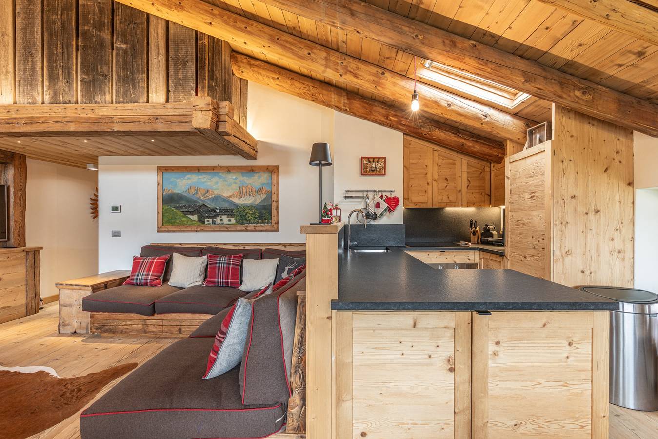 Appartement entier, Casa Verocip, una mansarda panoramica vista Dolomiti in Cortina d'Ampezzo, Dolomiti Superski