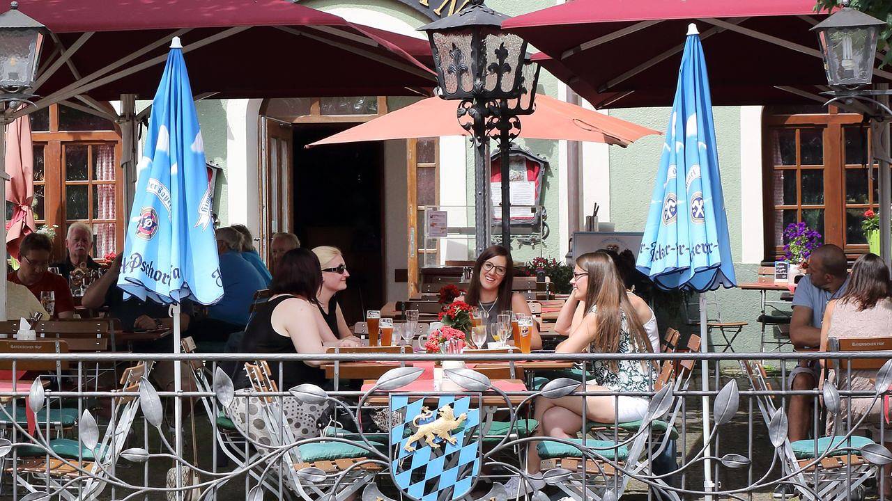 Doppelzimmer für 2 Personen in Burghausen in Burghausen, Landkreis Altötting