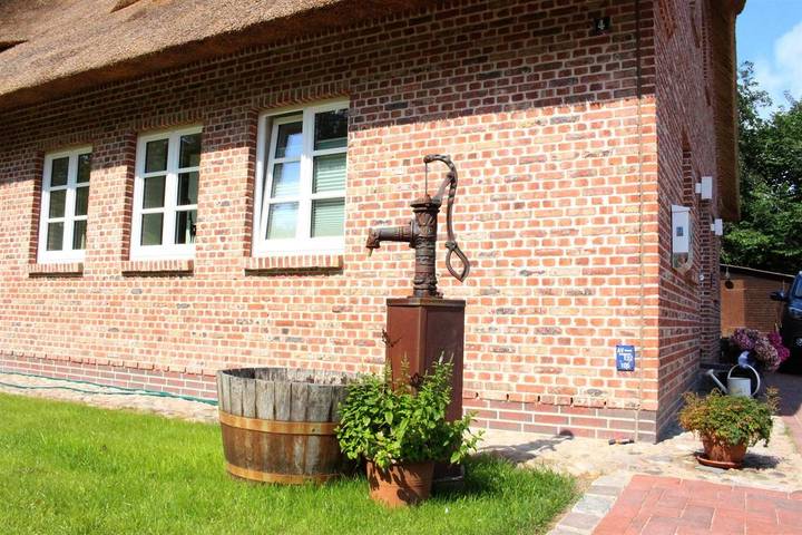 Ganze Ferienwohnung, Reetdachhaus Brigitte in St. Peter-Bad, St. Peter-Ording