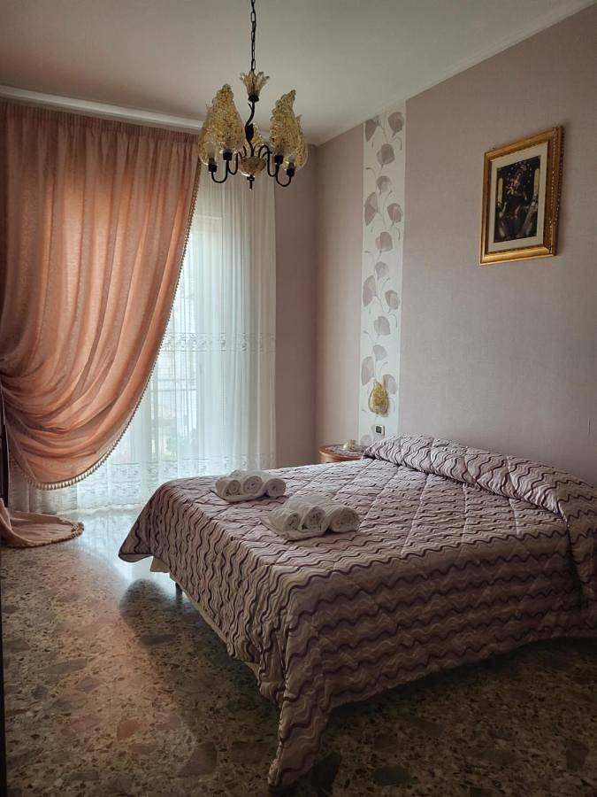 Appartamento per 5 persone, con panorama e balcone in Angri