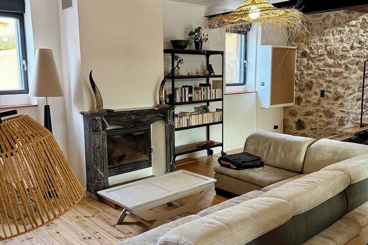 Location de vacances pour 11 personnes, avec Terrasse à Caves