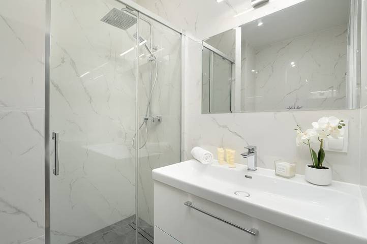 Ganze Wohnung, Modern Apartment with Balcony | Close to the Park in Rzeszów, Karpatenvorland