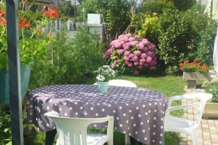 Gîte pour 4 personnes, avec jardin à Colmar