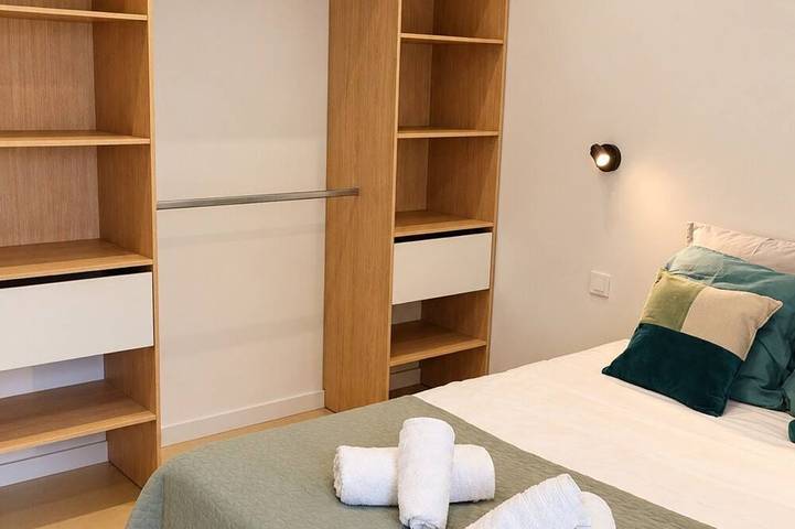Maison Doré – New villa with a garden and terrace, sleeps 4, 5 minutes from Uzès in Saint-Quentin-la-Poterie, Region de Nimes