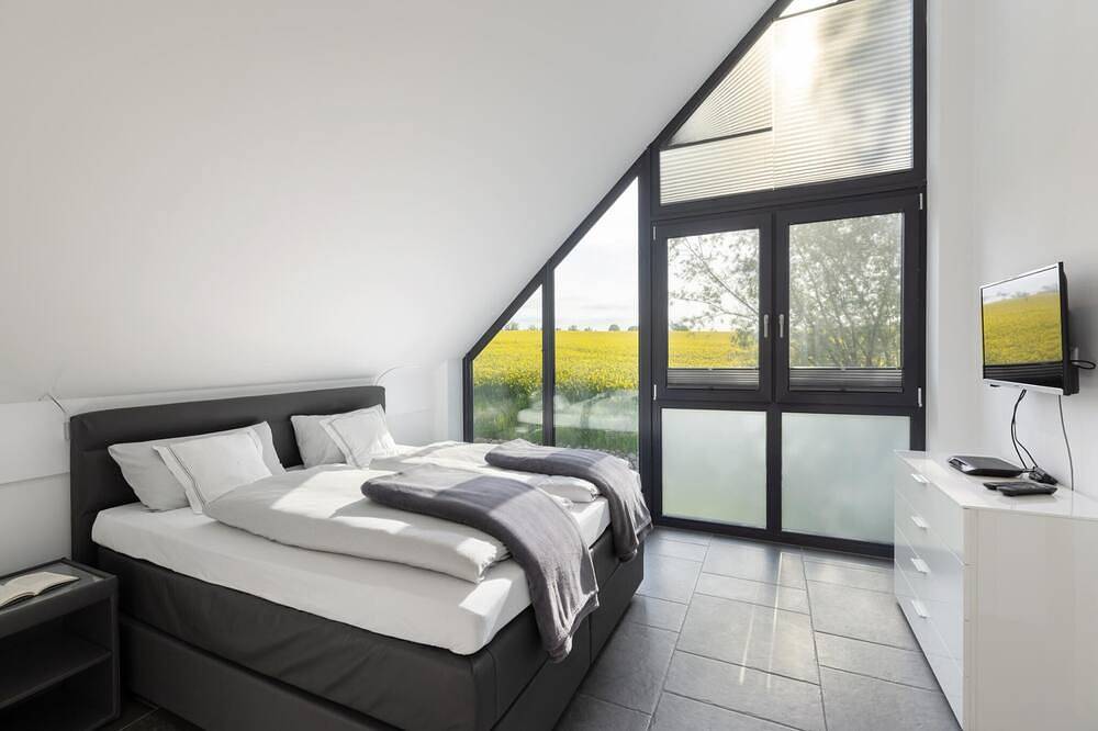Luxus-Ferienhaus mit Sauna, Garten an der Ostsee in Hohenkirchen, Nordwestmecklenburg (Wismar und Umgebung)