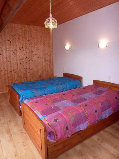 Gîte pour 7 personnes, avec vue ainsi que jardin et terrasse à Le Russey - 4