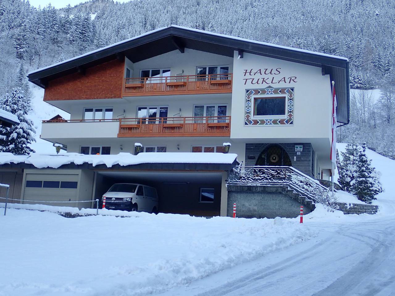 Haus Tuklar - Doppelzimmer Nr. 10 ohne Balkon in Rätikon Gebirgsgruppe, Brand
