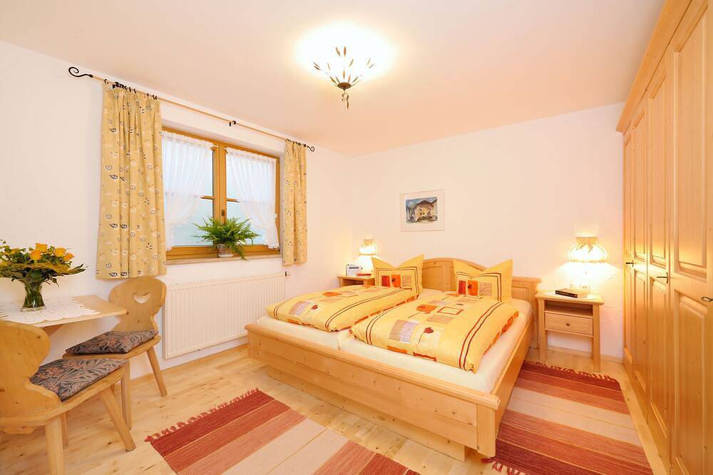 Ganze Wohnung, Haus Josefa, Panoramablick, Wlan, Kaminofen, Garten, Grillplatz, nähe Oberstdorf in Grünten, Burgberg im Allgäu