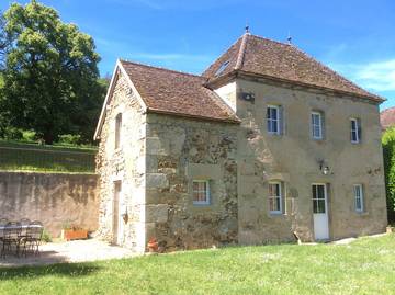 Gîte pour 4 personnes, avec jardin et terrasse à La Grande-Verrière