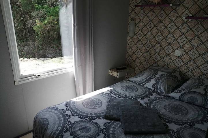 Bungalow Le Platane with private Spa in Tarascon, Arles und Umgebung