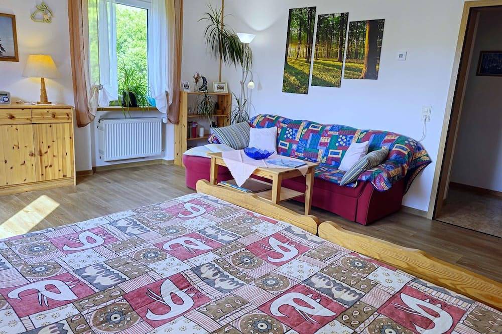 Ganze Wohnung, Ferienwohnung mit Balkon und kostenfreies Wlan in Bad Steben, Landkreis Hof
