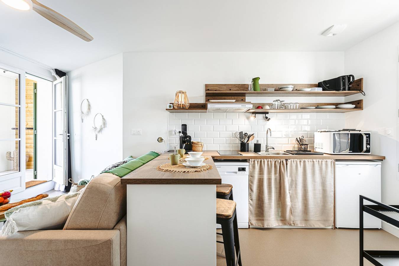 Ganzes Studio, Studio La Terrasse mit Meerblick, privater Terrasse und Wlan in Rivedoux-Plage, Ile de Re