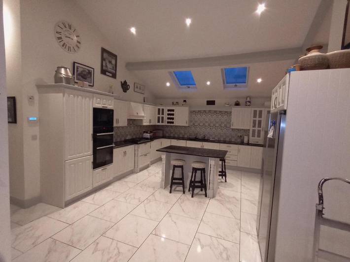 Maison d’hôte pour 2 personnes, avec jardin à Shannon