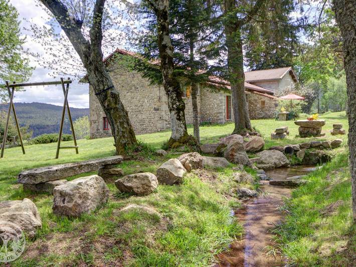 Gîte pour 6 personnes, avec jardin, animaux acceptés dans la Loire - 2