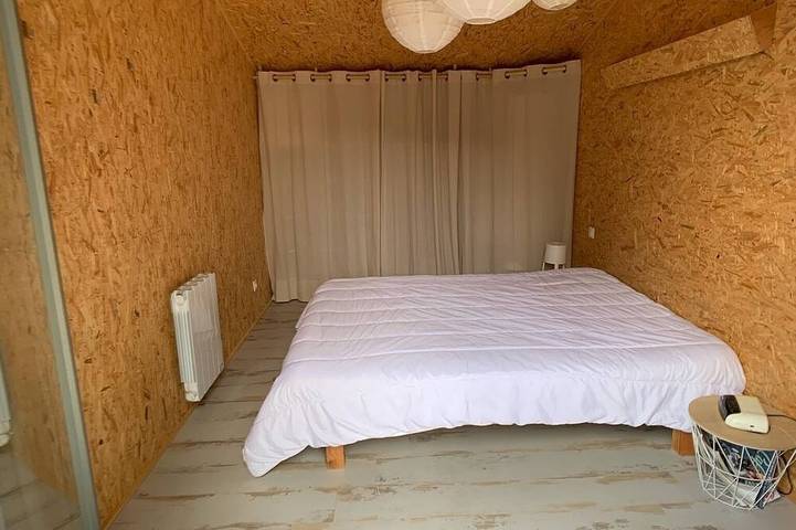 Location de vacances pour 10 personnes, avec jardin et terrasse à Banne - 4