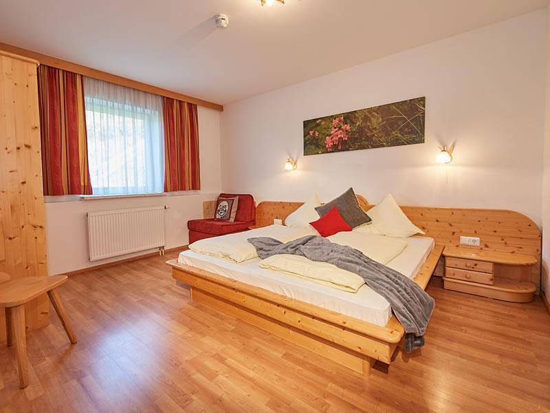 Ganze Ferienwohnung, Fewo 2 (2-6 Personen/2 Sz, 1 Wsr) in Flachau, Ski Amadé