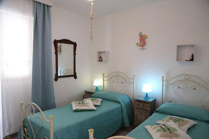 Maison d’hôte pour 4 personnes, avec jardin et jacuzzi à San Vito dei Normanni - 4