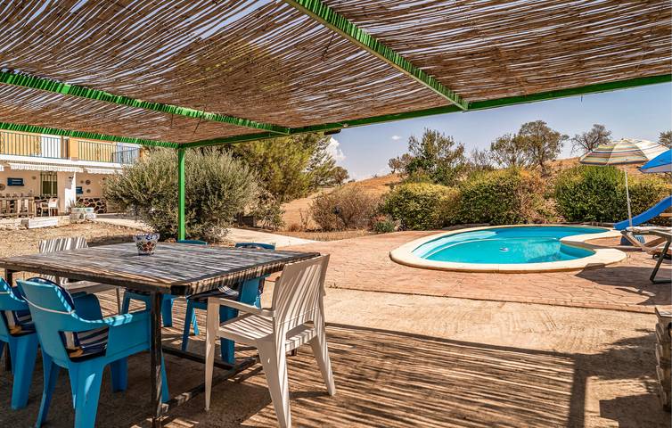 Apartamento céntrico con piscina y aparcamiento cerca del centro de la ciudad in Alcalá la Real, Provincia de Jaén