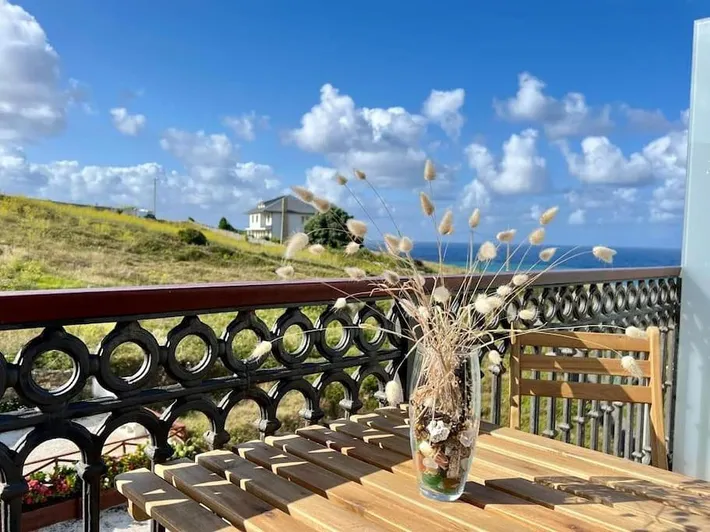 Apartamento de vacaciones para 6 personas, con terraza y vistas - 1