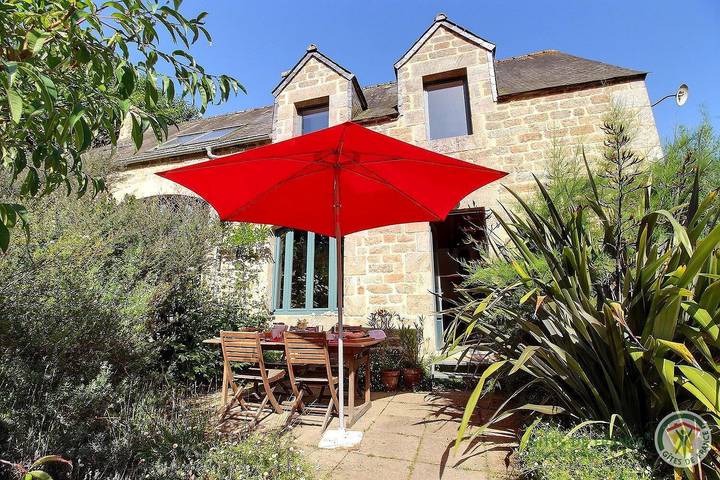 Gîte pour 4 personnes, avec sauna et terrasse à Le Vieux-Marché