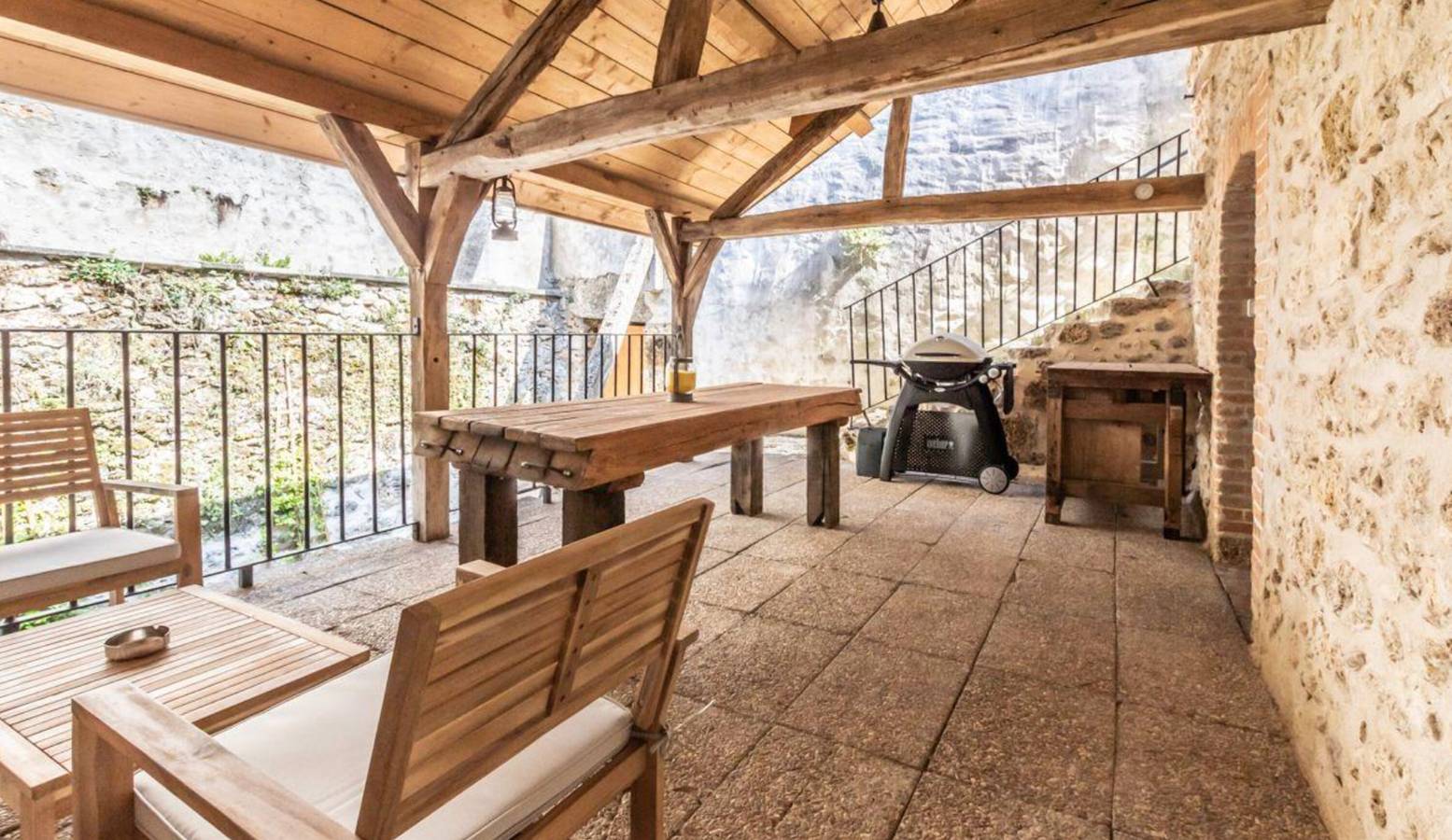 Casa de vacaciones 'Gîte La Voisine' con terraza privada, Wi-Fi y aire acondicionado in Venteuil, Parc naturel régional de la Montagne de Reims