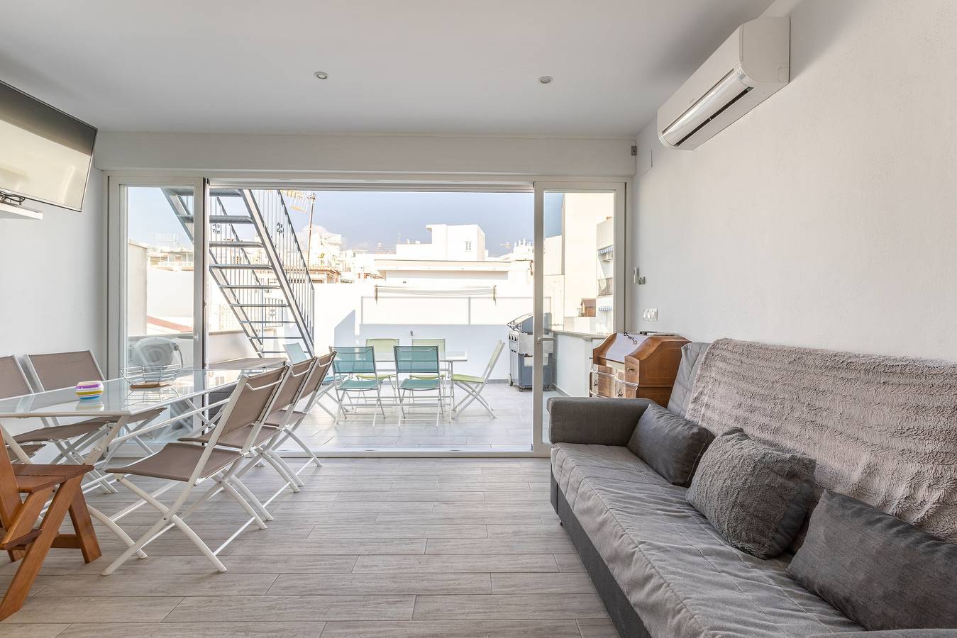 Ferienhaus "Casa Familiar 8 personas" mit Wlan & Terrasse; Haustieren ist erlaubt in Playa San Cristobal, Almuñecar