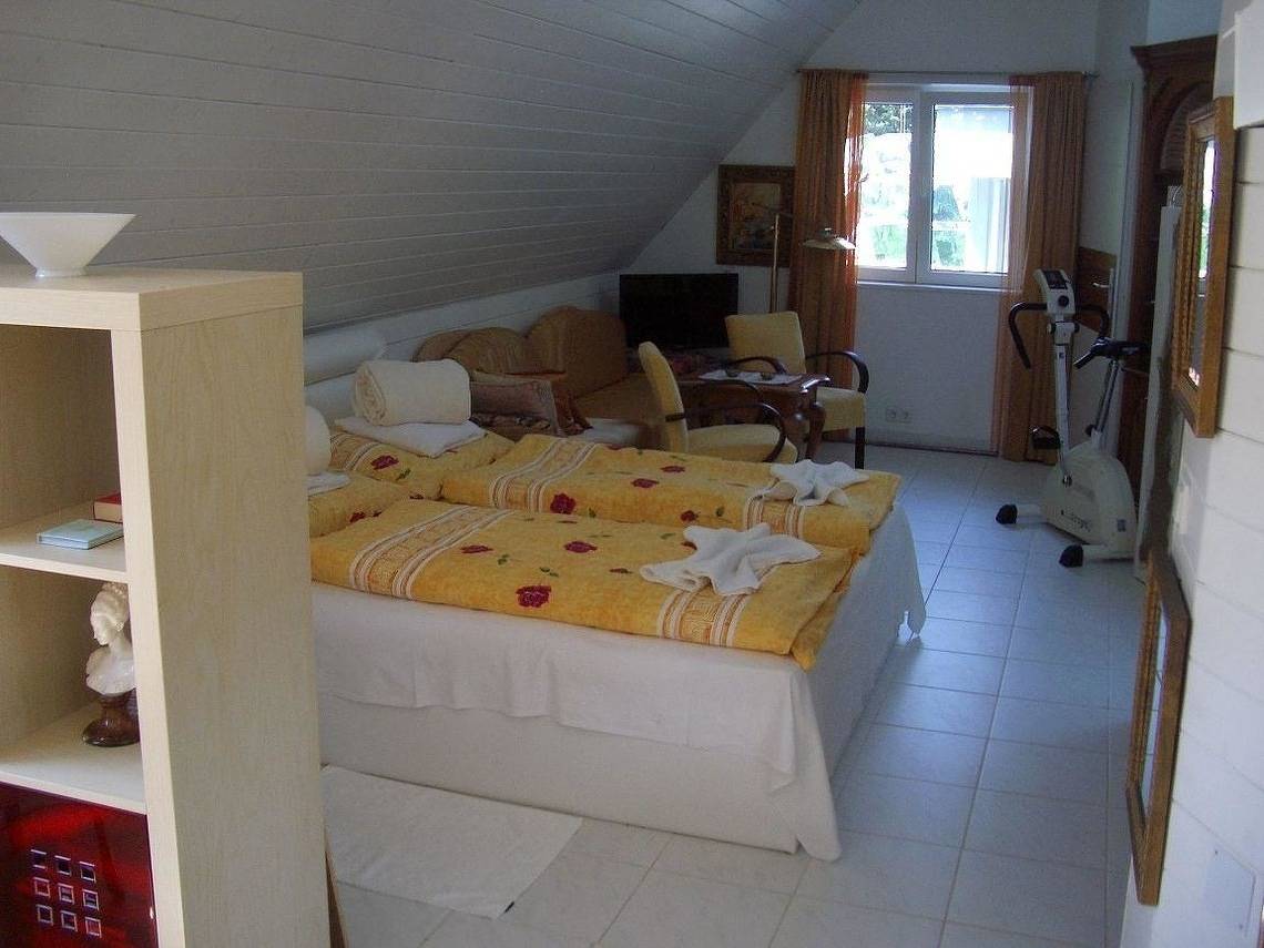Ganze Ferienwohnung, Goolden in Bromberg (Österreich), Wiener Alpen in Niederösterreich