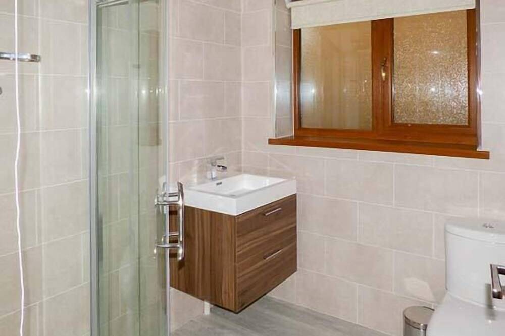 1 The Potteries, pet friendly, with a garden in Darlington in Darlington