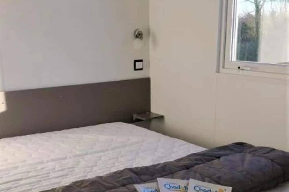 Zecamping 3* toboggans animaux acceptés fitness locatif Tv clim 4 pers in Déols, Région de Châteauroux