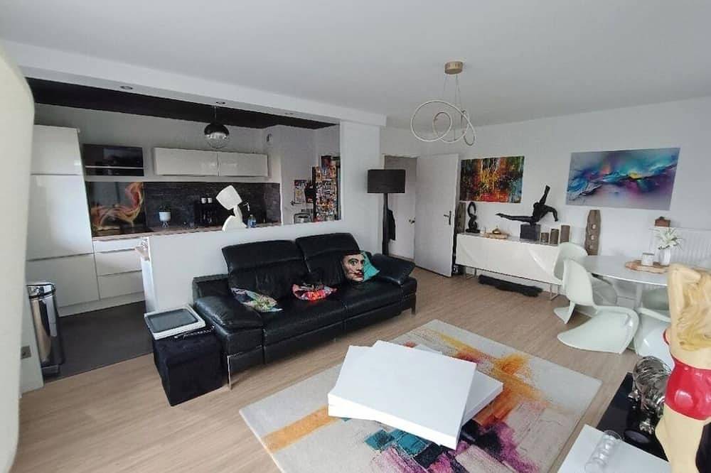Apartamento entero, Pleasant 65 m2 garden apartment in Trappes, Yvelines