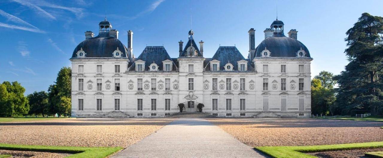 Double Room in Tavers, Vallée de la Loire