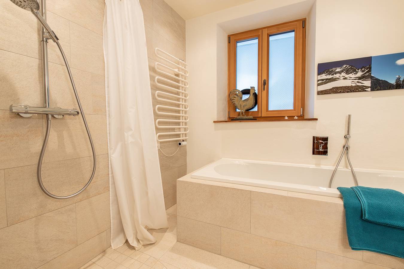 Apartamento entero, Chasa Punt 43: Romantisches Hideaway im historischen Dorfkern von Scuol in Scuol, Lower Engadine