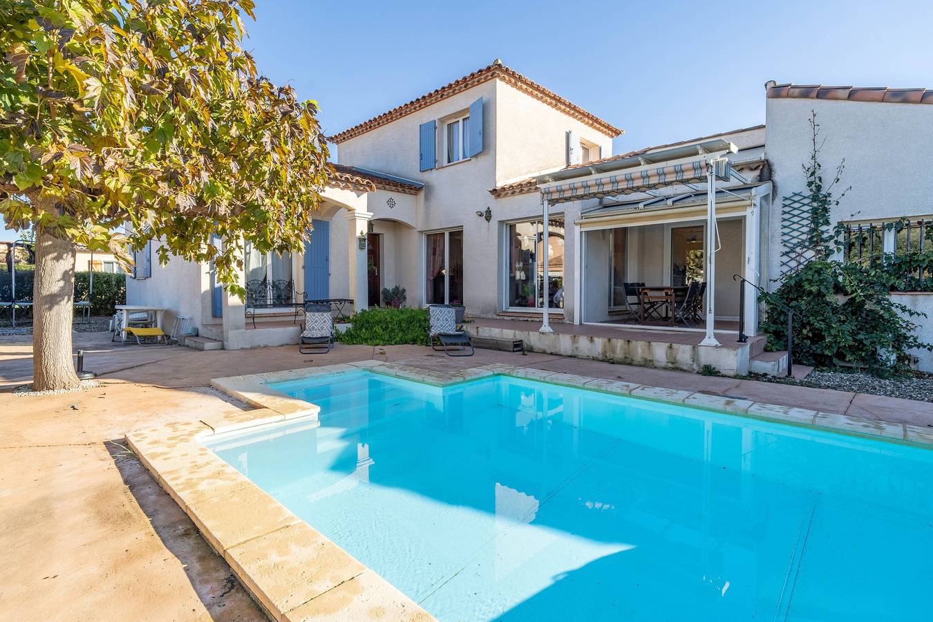 Chambre d’hôtes avec piscine privée, Wi-Fi et climatisation in Puisserguier, Côte méditerranéenne (France)