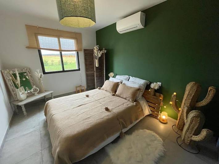 Gîte pour 2 personnes, avec jardin et vue à Saint-Loup-Géanges - 4