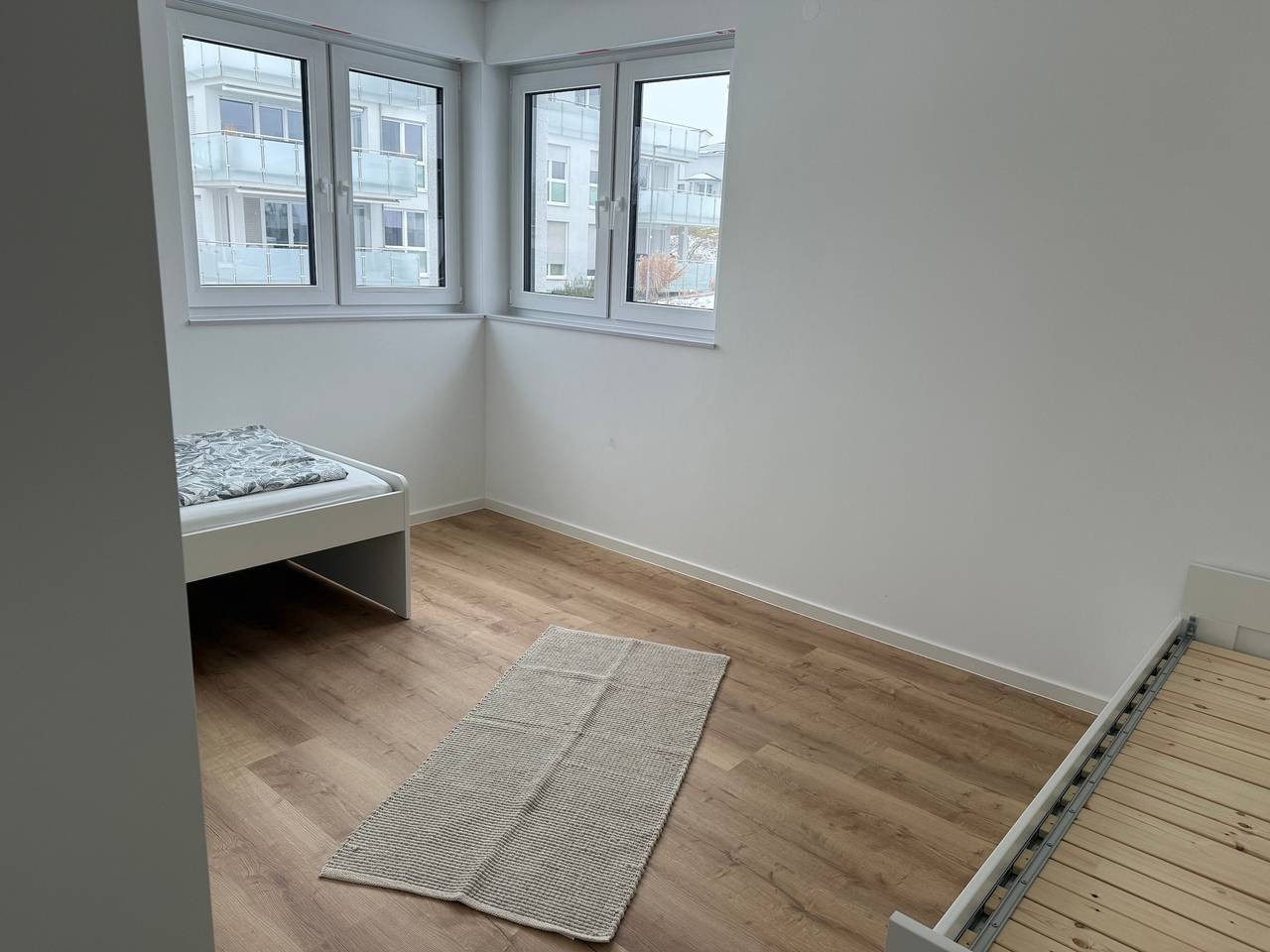 Ganze Wohnung, Apartment 'Haus Sahin' mit Balkon und Wlan in Wolfsanger-Hasenhecke, Kassel