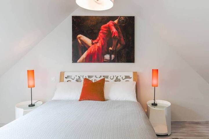 Location de vacances pour 13 personnes, avec jardin ainsi que piscine et balcon, animaux acceptés à Continvoir - 4