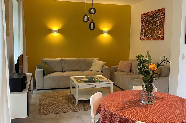 Villa für 4 Personen, mit Terrasse und Garten - 1