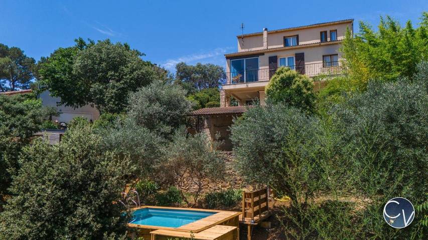 Chalet para 8 personas, con piscina además de terraza y vistas - 1