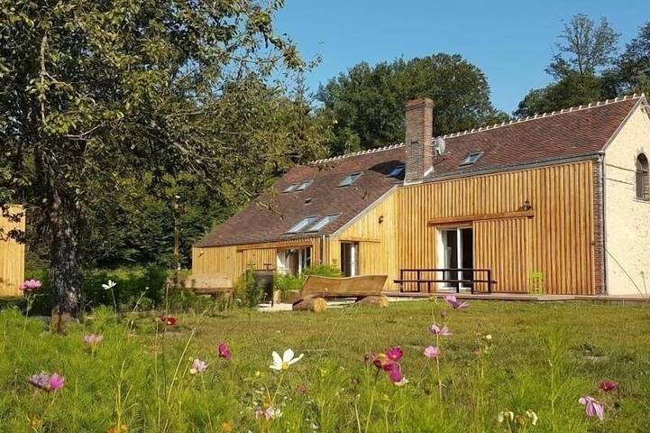 Casa rural para 10 personas, con jardín - 1
