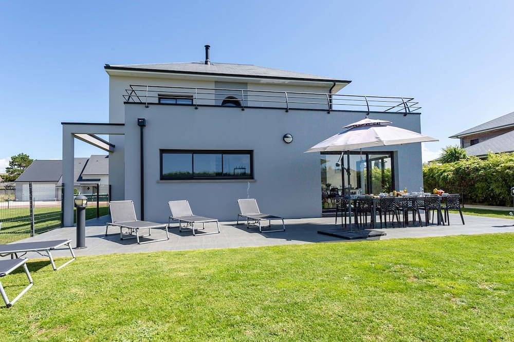 Pirou Beach by Interhome in Pirou, Coutances