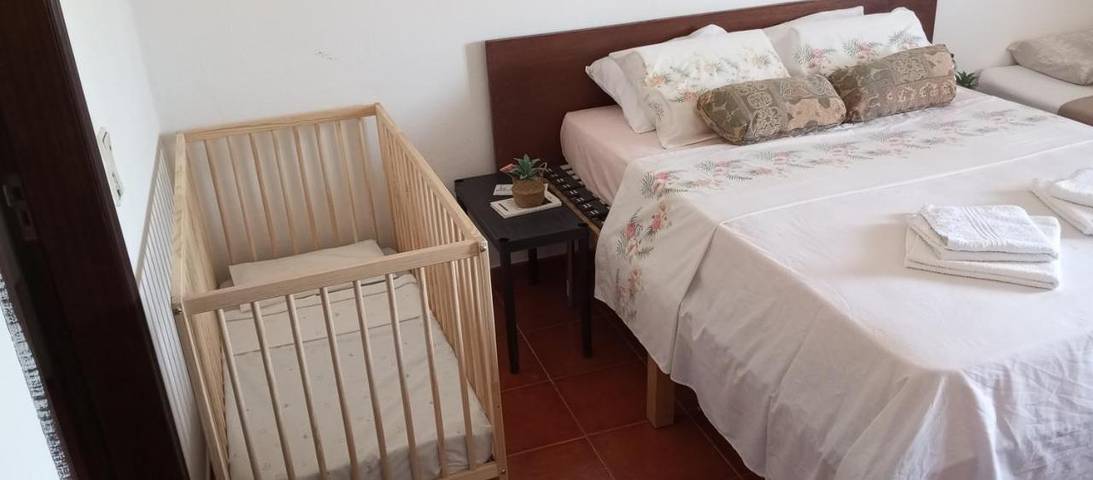 Casa de férias para 5 pessoas, com jardim e piscina infantil e ainda vista, com animais de estimação em Coruche