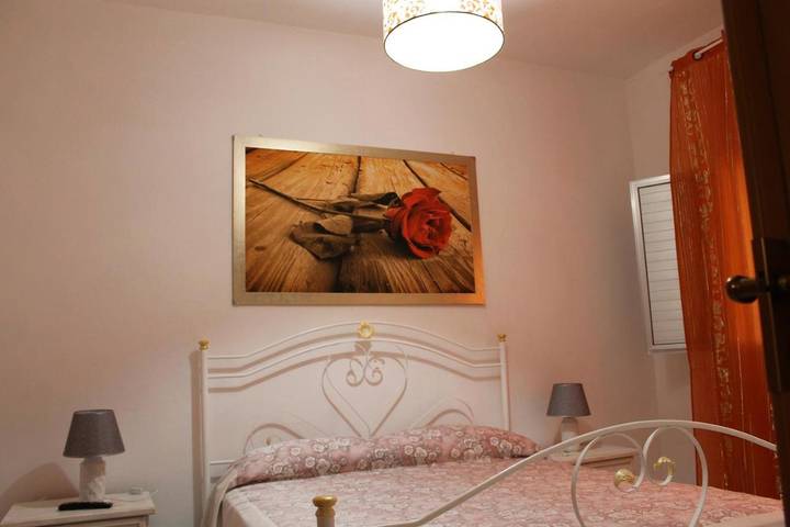Casa vacanza per 6 persone, con Balcone e Terrazza nonché Giardino e Panorama a Torre Squillace