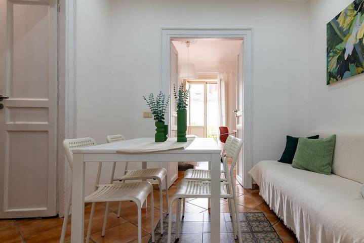 Appartamento intero, GuestHost - Ad un soffio dal Massimo Apartment in Palermo, Provincia di Palermo
