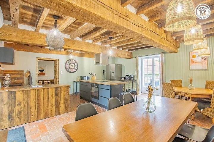 Location de vacances pour 14 personnes à Genouilly