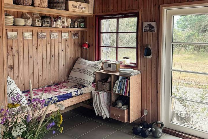 Ferienhaus für 4 Personen, mit Balkon und Garten in Knud Strand - 2