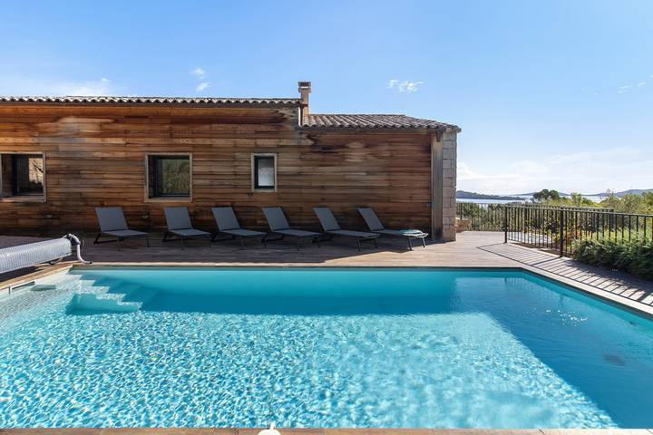 Villa 'Maison A Salvatica' avec vue mer, Wi-Fi et climatisation in Porto-Vecchio, Arrondissement de Sartène