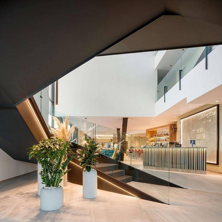 Apartamento para 3 personas, con piscina y jardín, Se admiten mascotas en Alcobendas