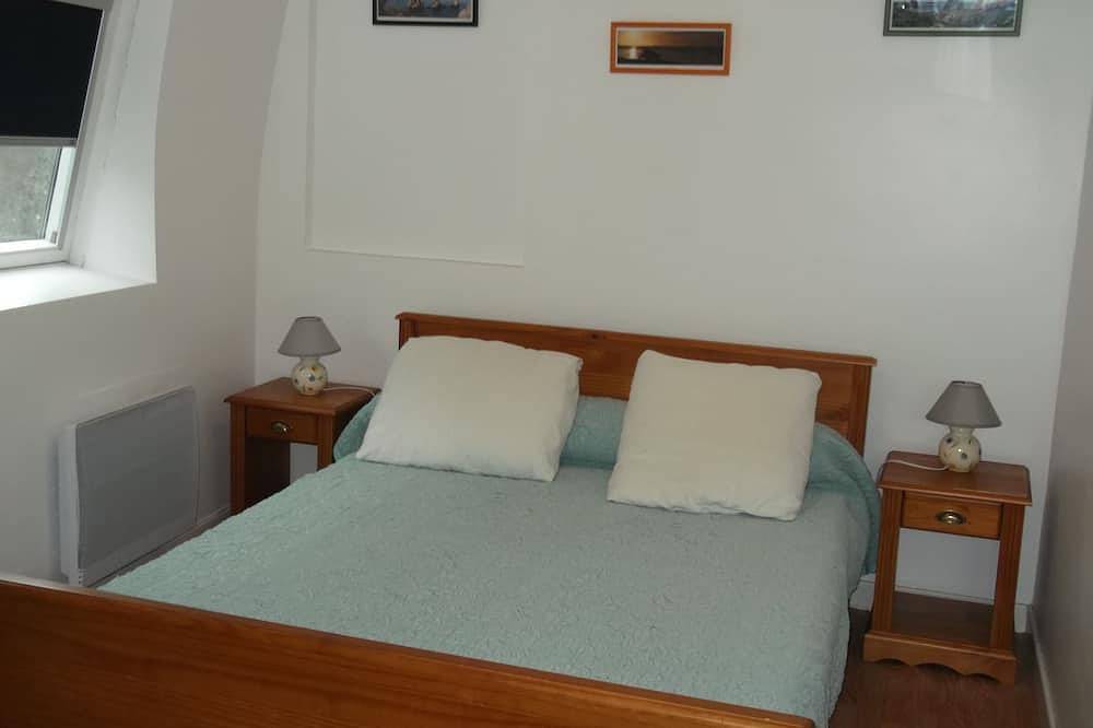 Ganze Wohnung, Wohnung zur Miete in Trèguier, Stadt mit Charakter in der Nähe des Meeres, für 4 Personen in Tréguier, Rosa Granitküste