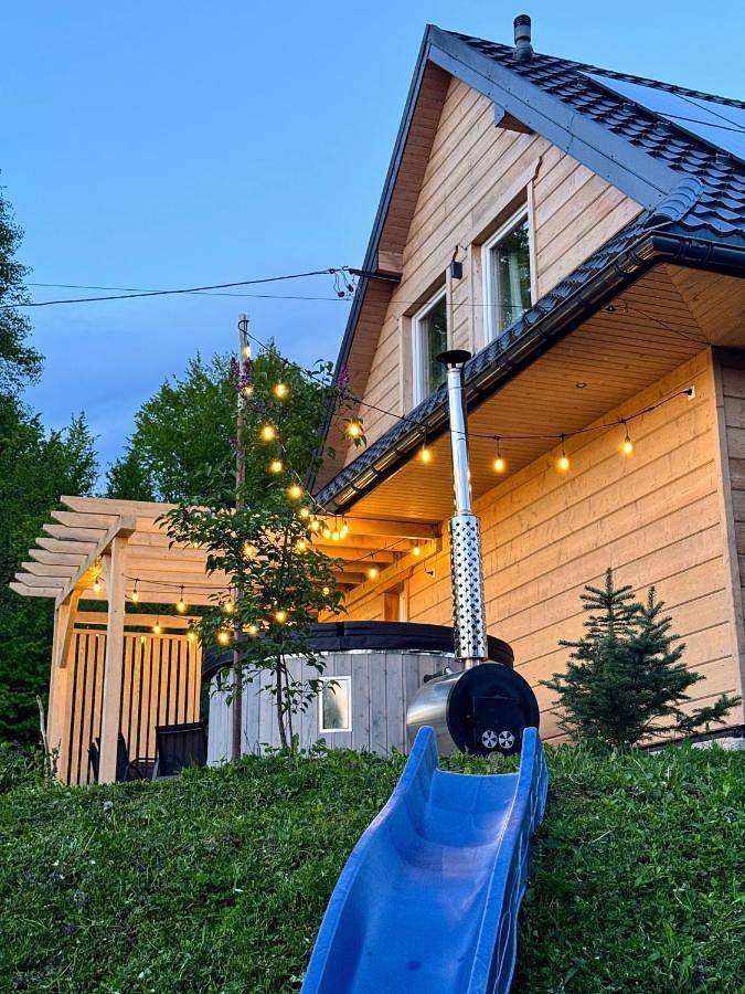 Ferienhaus für 15 Personen, mit Whirlpool und Garten - 1