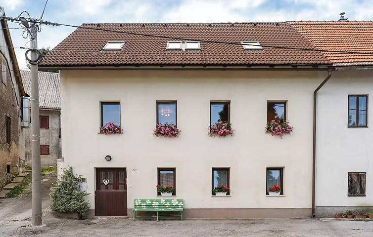 Ferienwohnung für 8 Personen, mit Garten